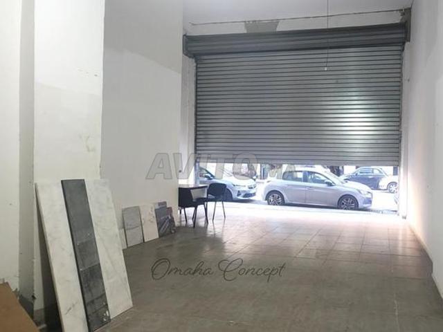 Loc Commercial Neuf finitions faites 118m2 Maarif