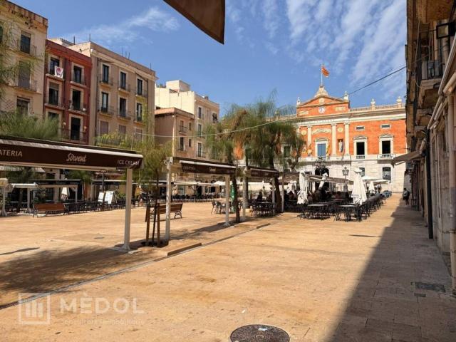 Local, Tarragona