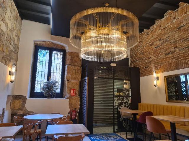 Local, Tarragona