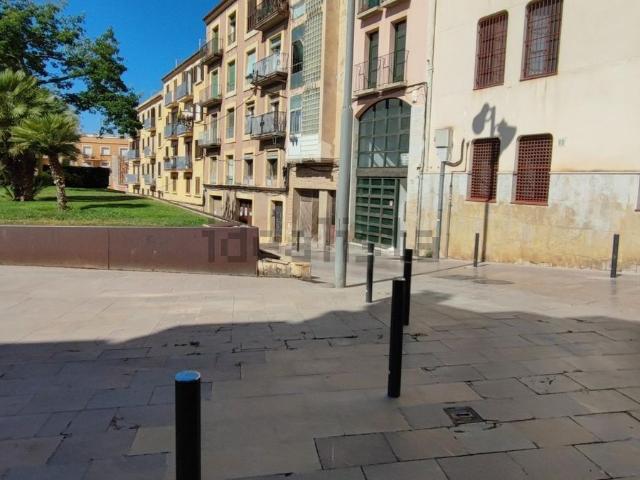 Local, Tarragona