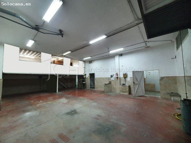 Local tipo Nave con entreplanta, y vado para cualquier actividad, Las Lagunas
