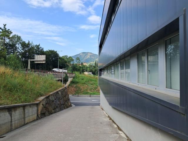 Local, Tolosa