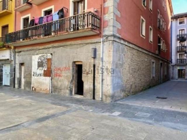 Local, Tolosa