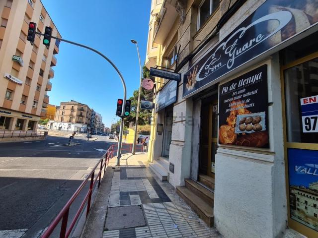 Local, Tortosa