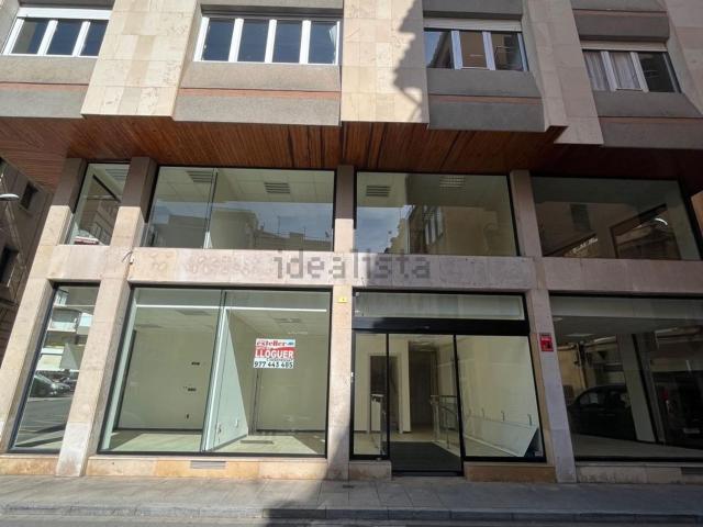 Local, Tortosa