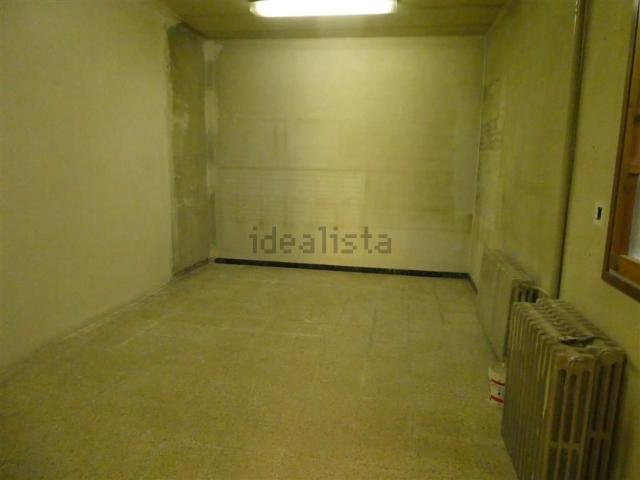 Local, Torelló
