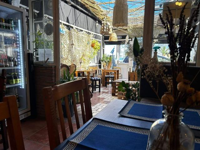 Local, Torremolinos