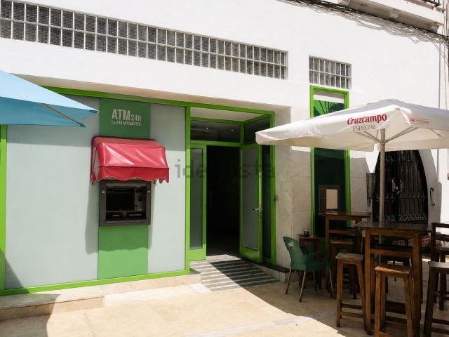 Local, Torremolinos