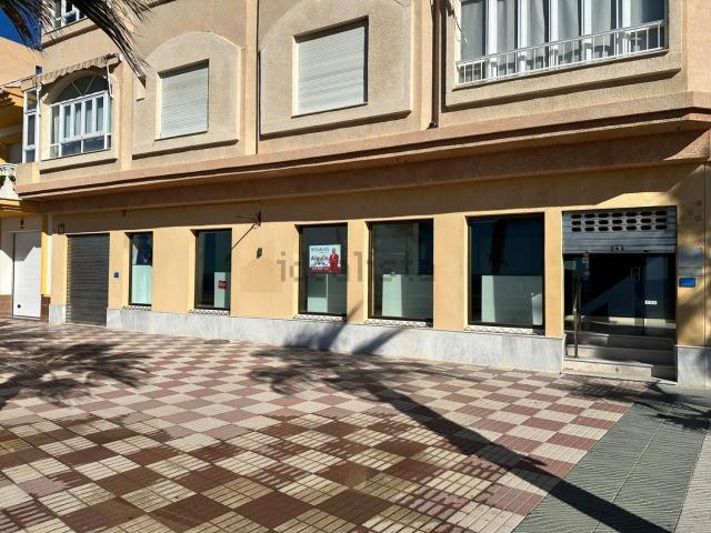 Local, Torrenueva Costa