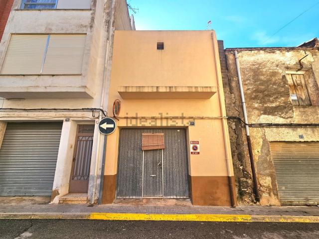 Local, Torreblanca