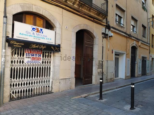 Local, Torredembarra