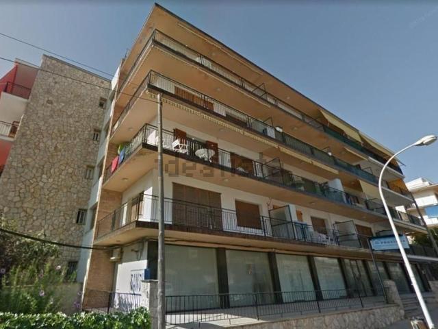 Local, Torredembarra