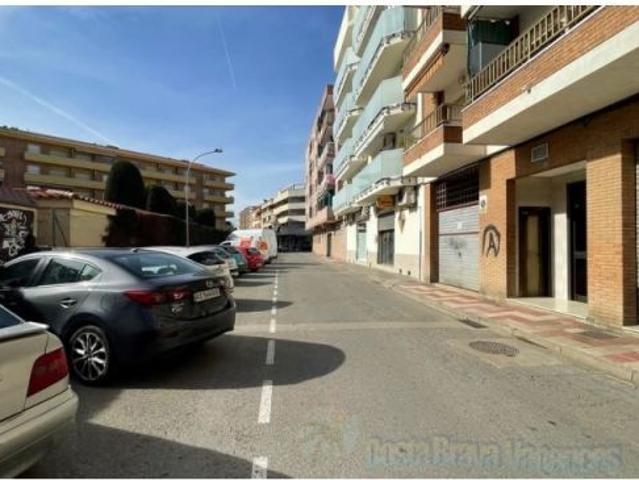 Local transformado en Piso de 3 habitaciones