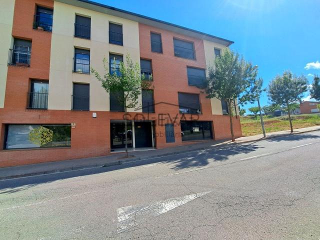 Local, Tremp
