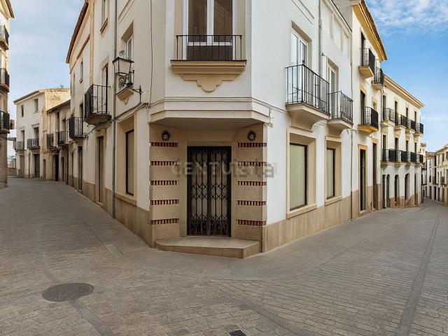 Local, Trujillo