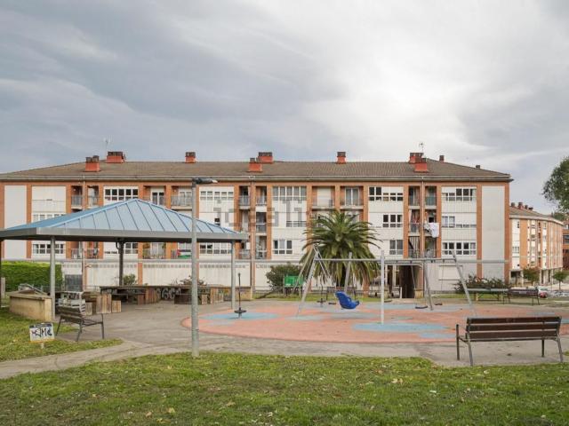 Local, Urnieta