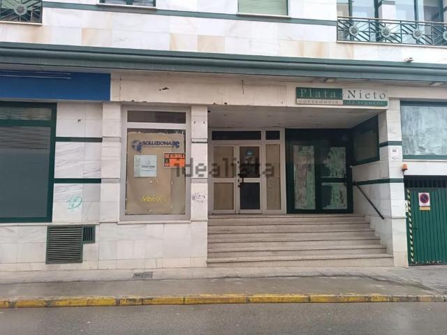 Local, Valdepeñas