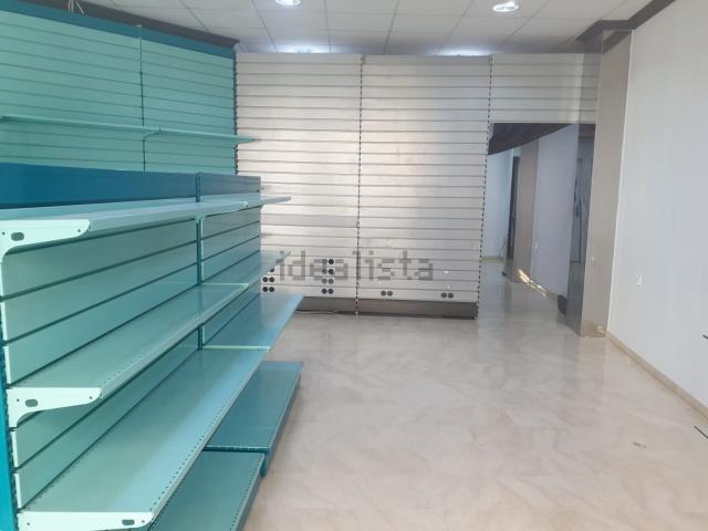 Local, Valdepeñas
