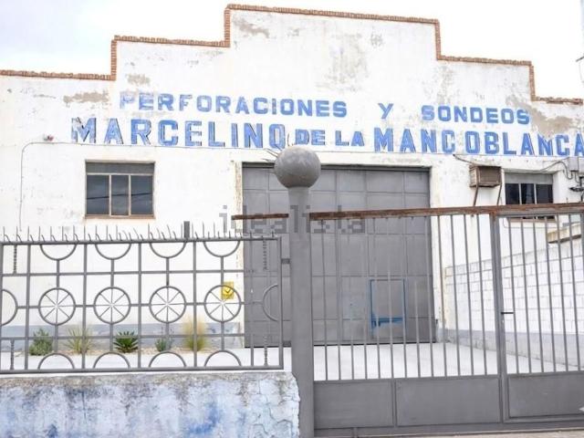 Local, Valdepeñas