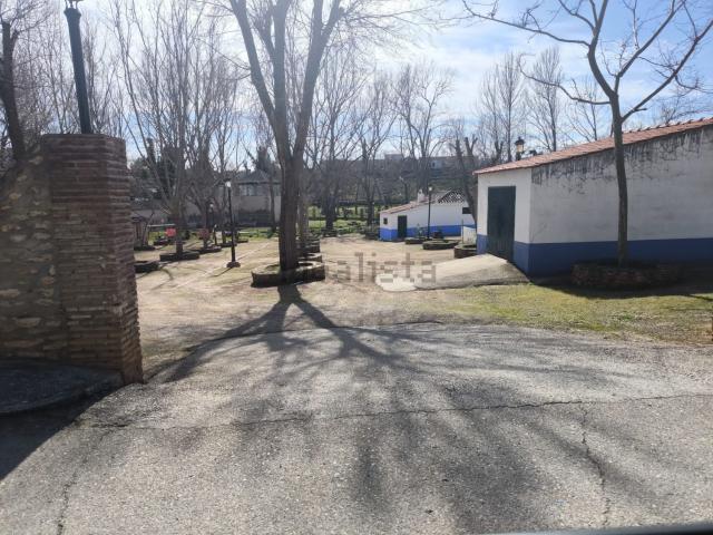 Local, Valdepeñas