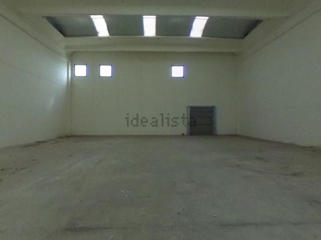 Local, Valls