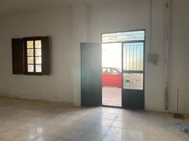 Local venta Junto a Institutos
