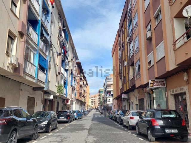 Local, Zona Hispanidad Vivar Téllez, Vélez Malaga