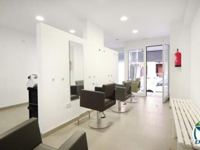 Local versátil de 120m2 con accesibilidad Total