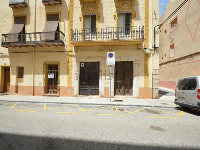 Local, Vinarós