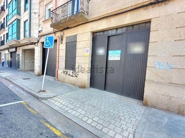 Local, Vigo