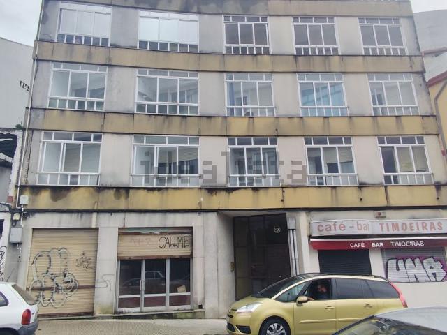 Local, Vigo