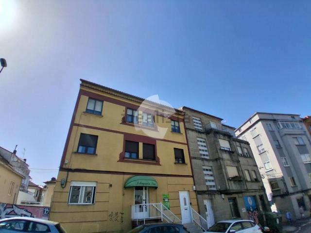 Local, Vigo
