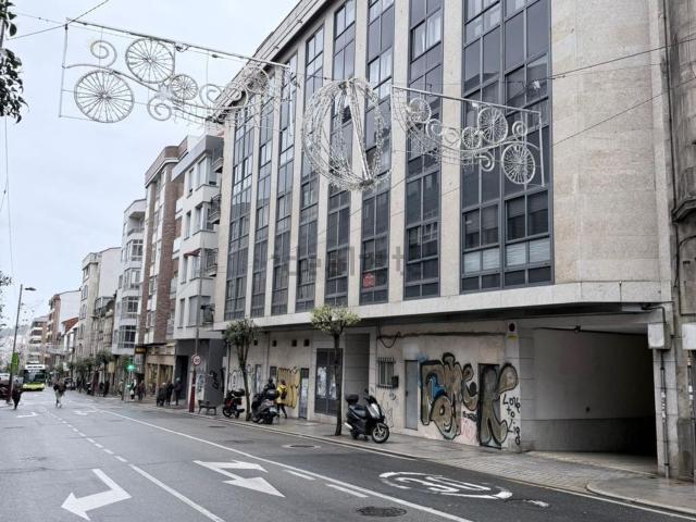 Local, Vigo