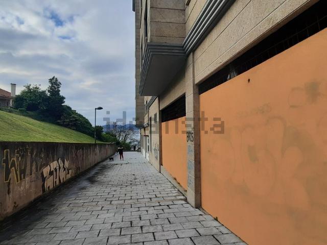 Local, Vigo