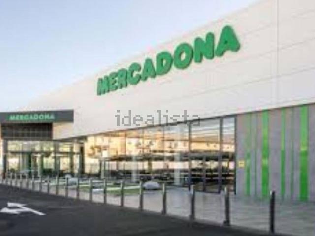 Local, Vilagarcía de Arousa