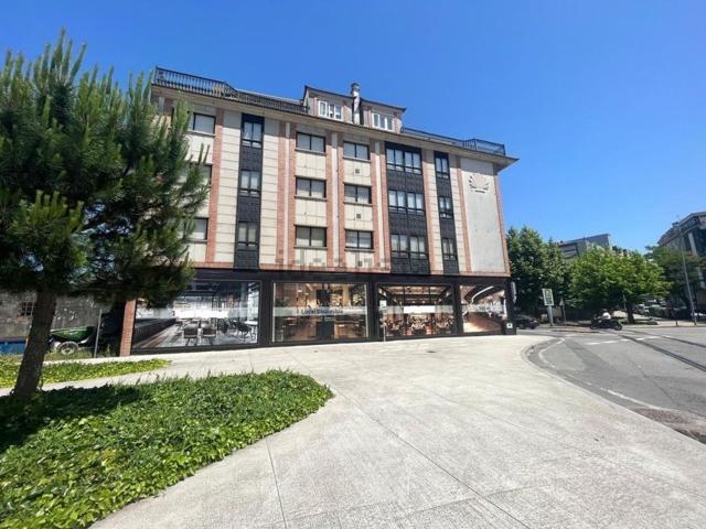 Local, Vilagarcía de Arousa