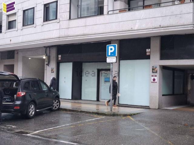 Local, Vilagarcía de Arousa