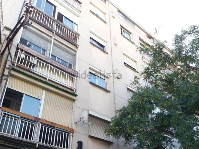 Local, Viladecans