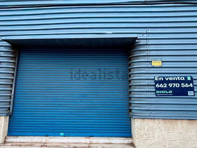 Local, Viladecans