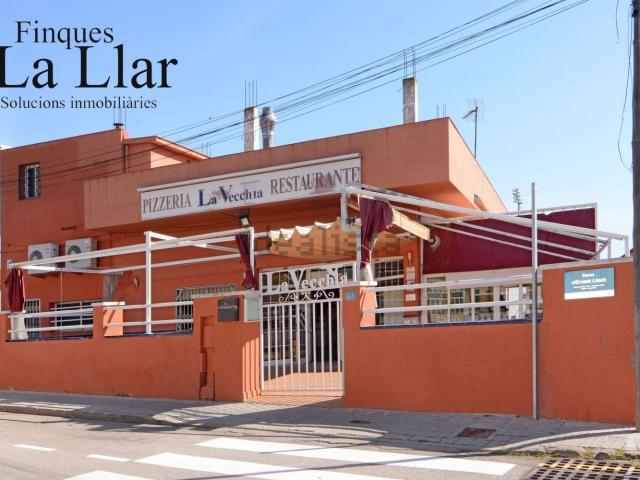 Local, Viladecans