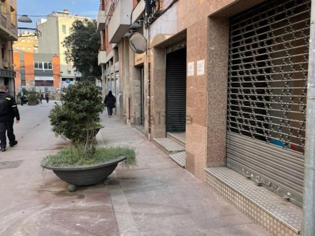 Local, Viladecans