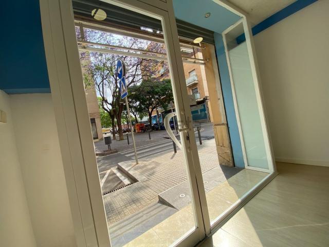 Local, Viladecans