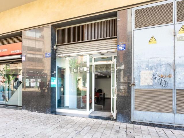 Local, Viladecans