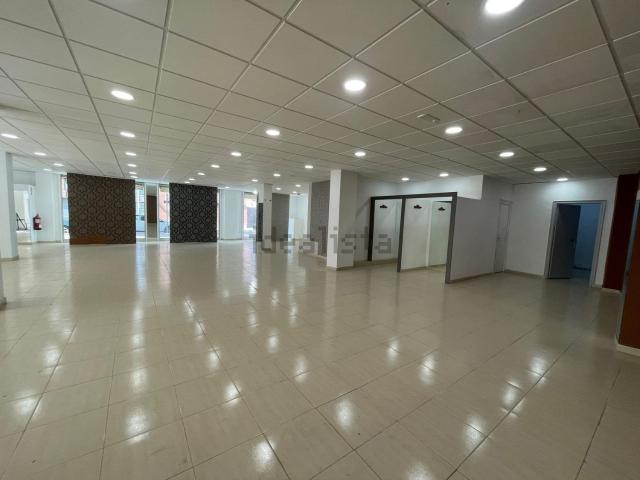 Local, Vilanova del Camí