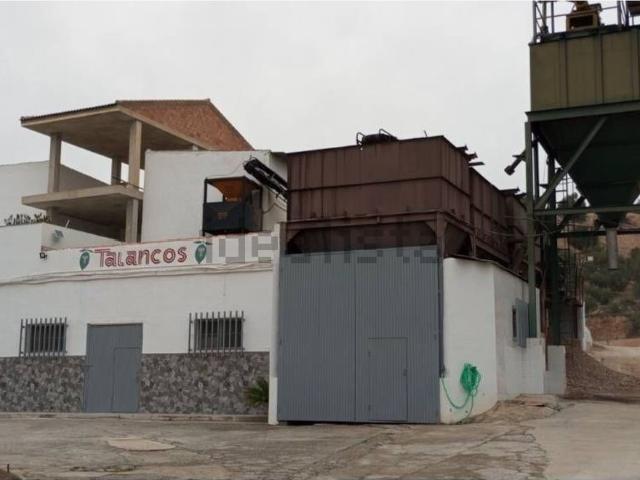 Local, Villanueva Mesia