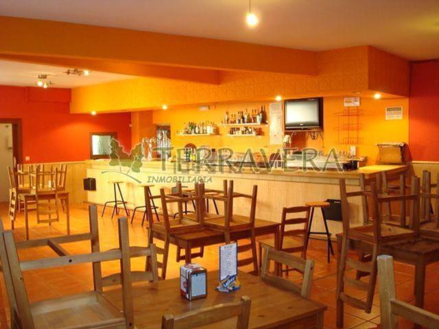 Local, Villanueva de la Vera