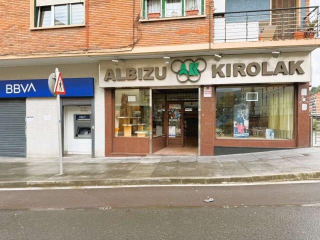 Local, Villabona
