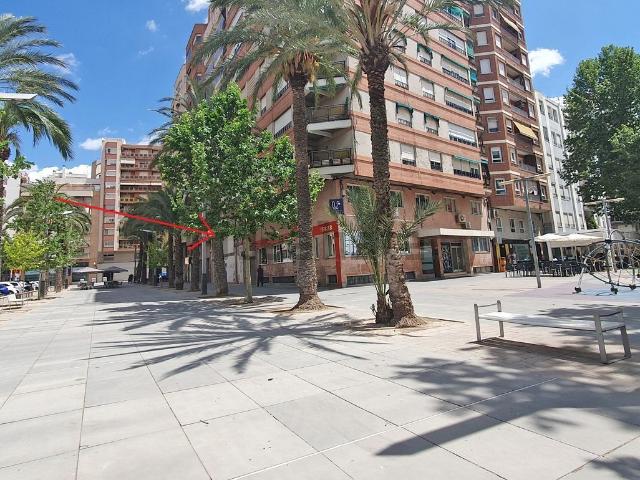 Local, Villena