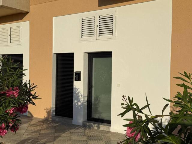 Local vivienda en Torrenueva Costa
