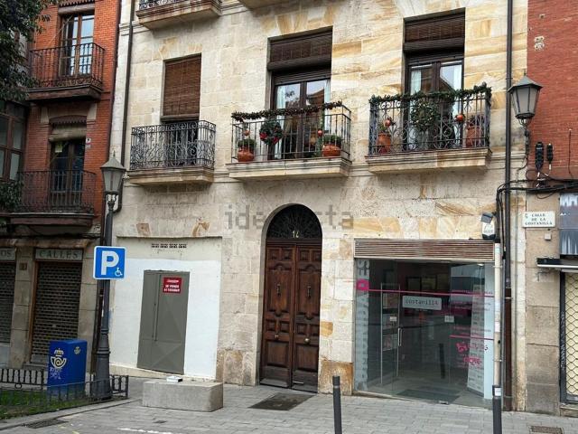 Local, Zamora